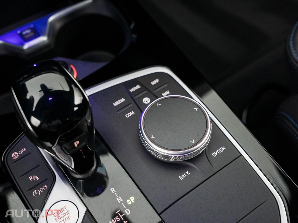 BMW 216 d Pack Desportivo M