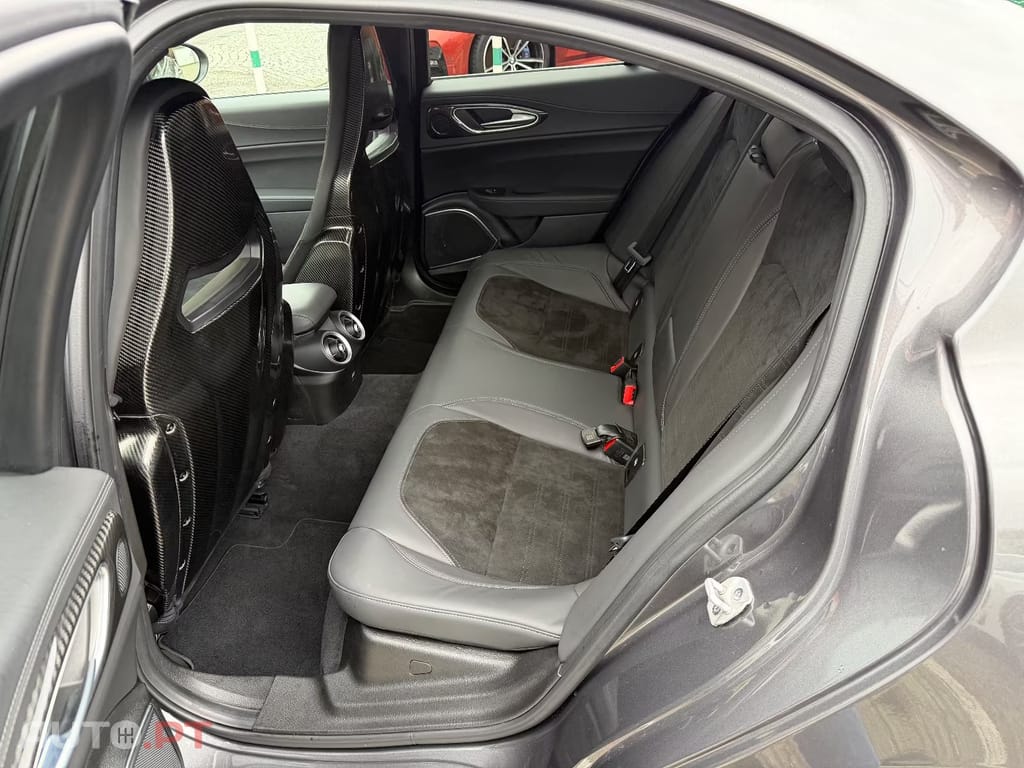 Alfa Romeo Giulia 2.9 Quadrifoglio