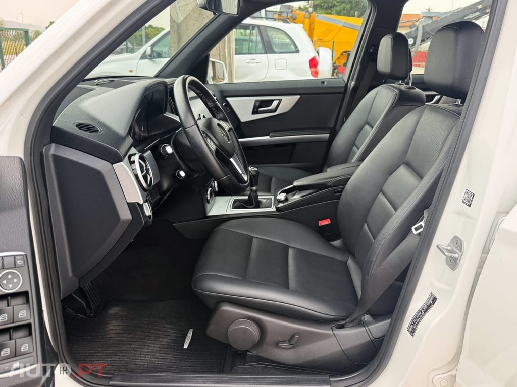 Mercedes-Benz GLK 200 CDI (BlueEFFICIENCY)