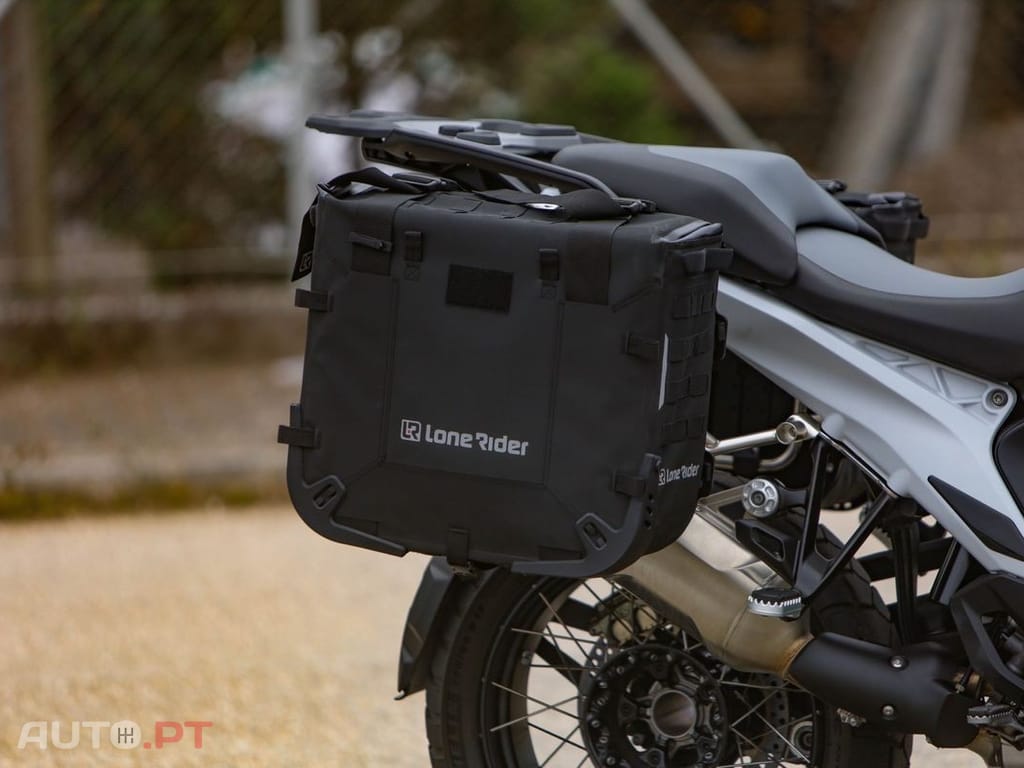 BMW R trophy