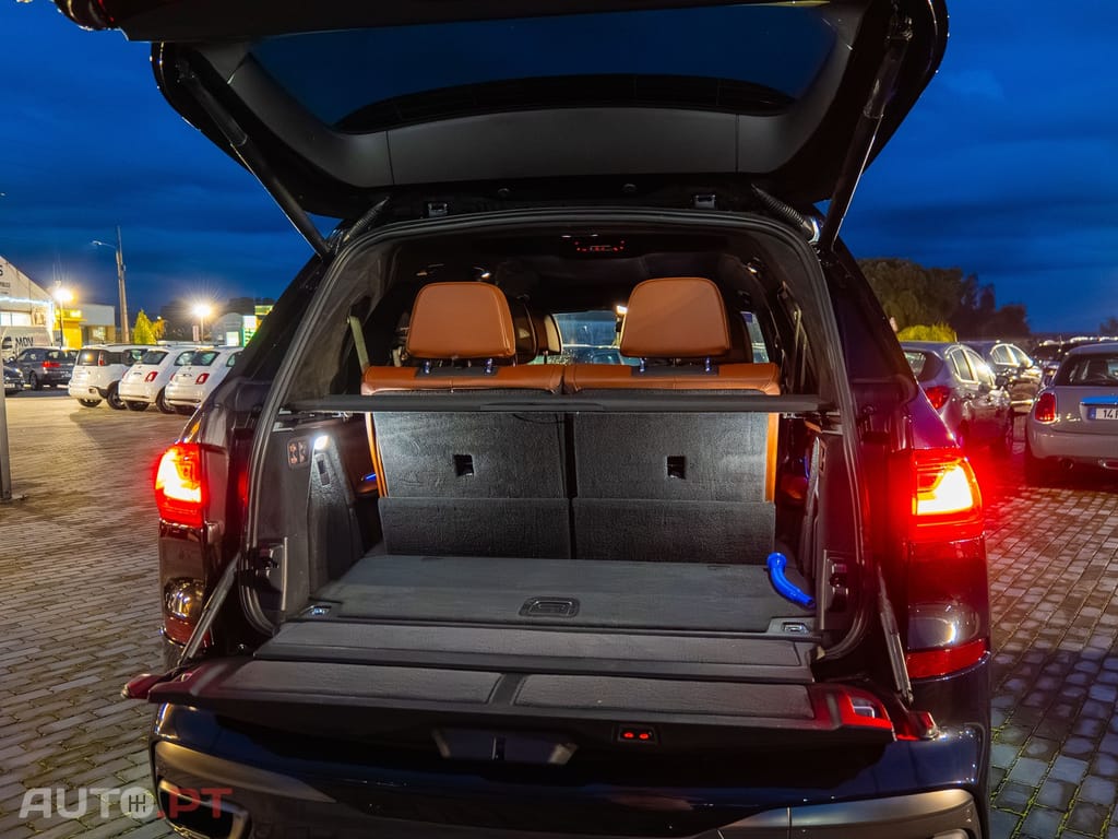BMW X7 M50d