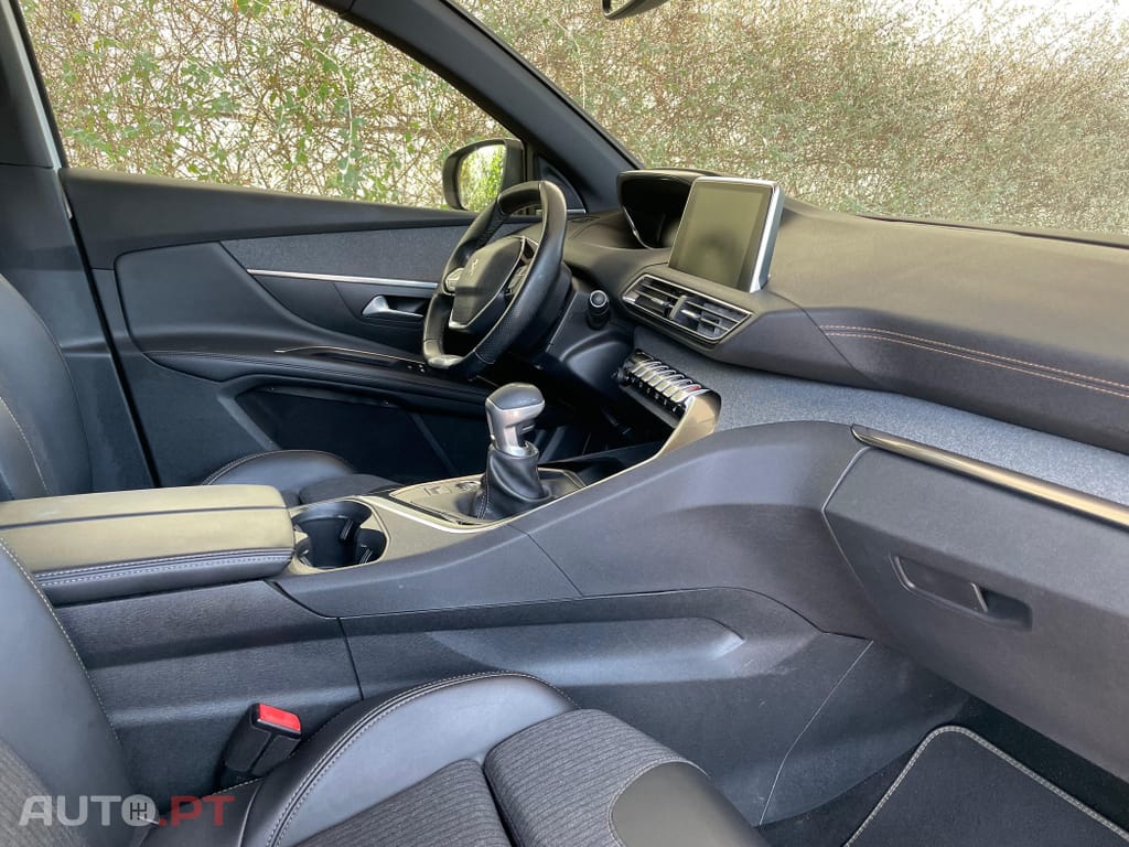Peugeot 5008 1.5 BlueHDi GT Line