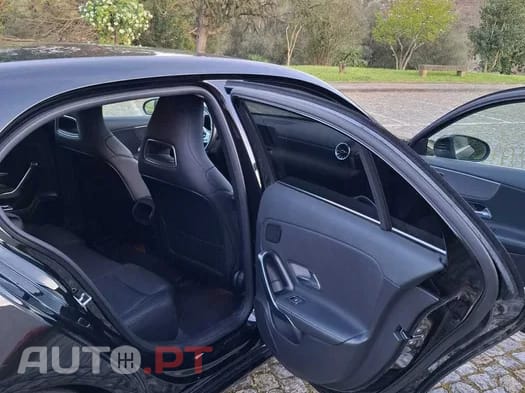 Mercedes-Benz A 250 progressive line 8G DCT