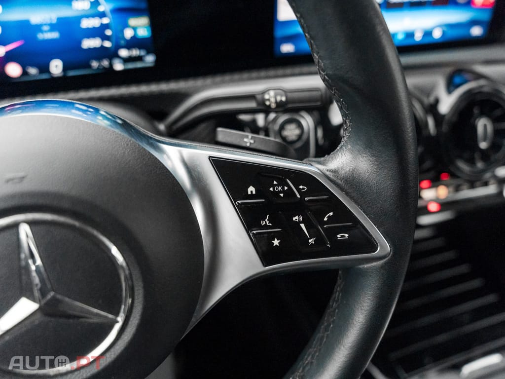 Mercedes-Benz A 250 e Style Plus