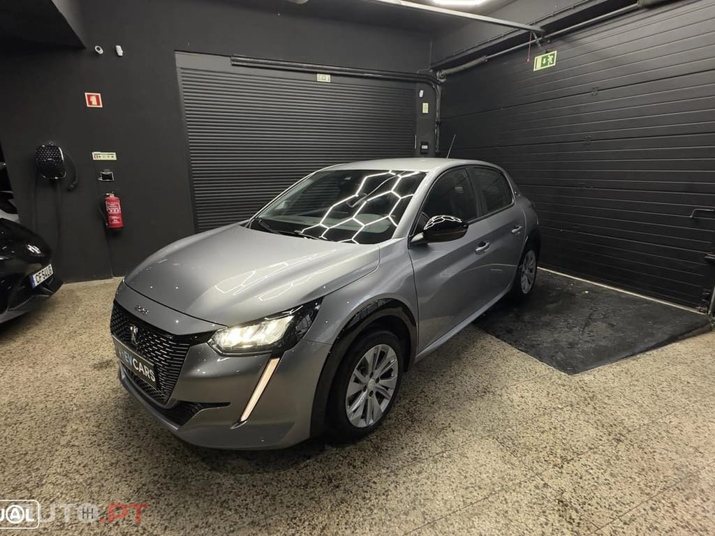 Peugeot E-208 50 kWh Active Pack