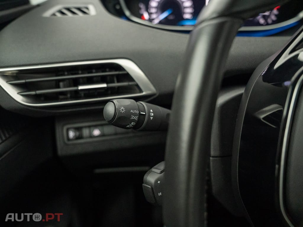 Peugeot 5008 1.5 BlueHDi Active Pack