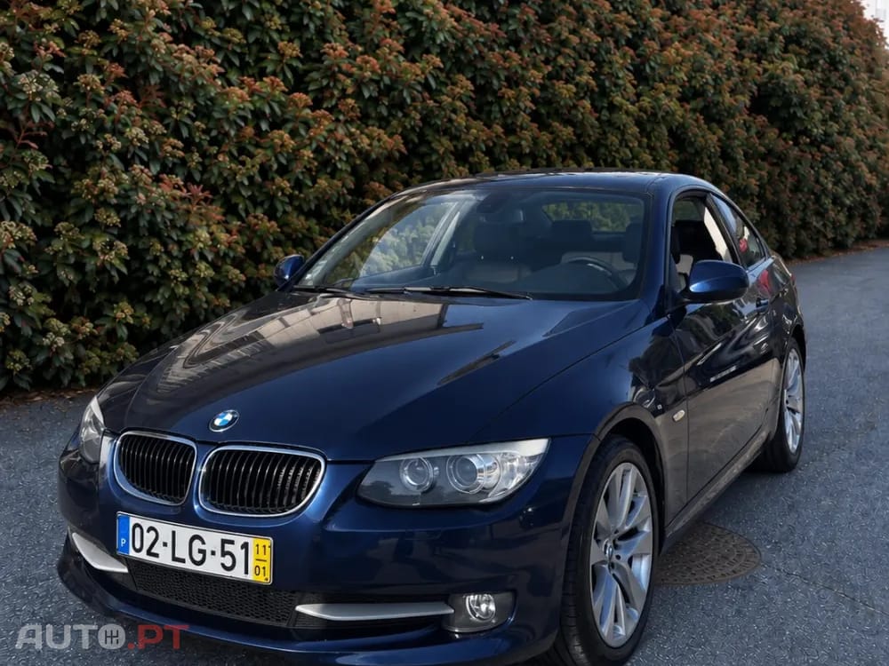 BMW 320 i Coupe