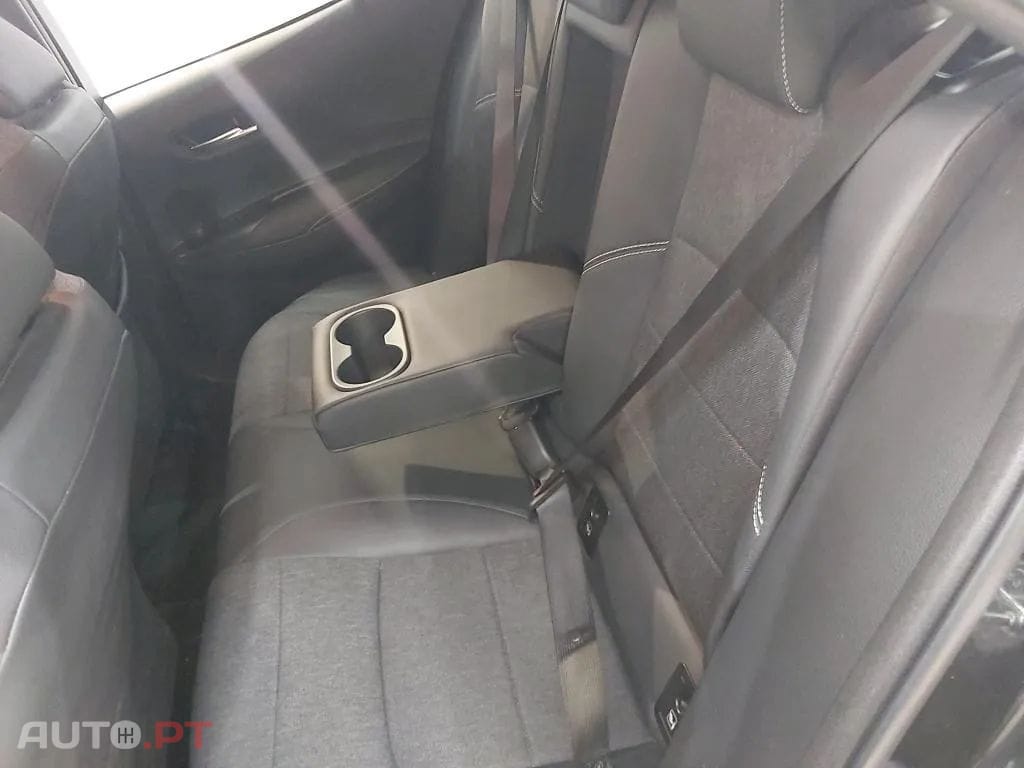 Toyota Corolla 1.2T Comfort+P.Sport