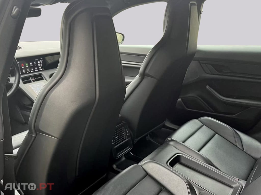 Porsche Taycan 4 I.V.A DEDUTIVEL 