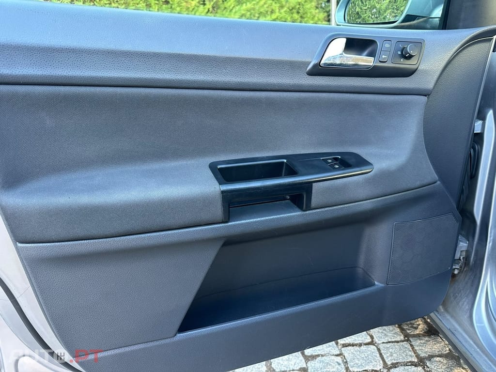 Volkswagen Polo 1.2 Confortline AC — fotografia 11