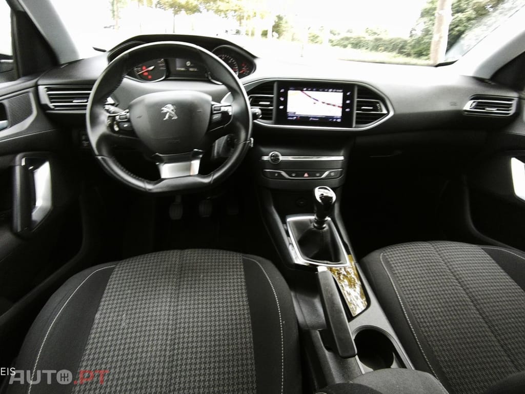 Peugeot 308 1.5 BlueHDi Style