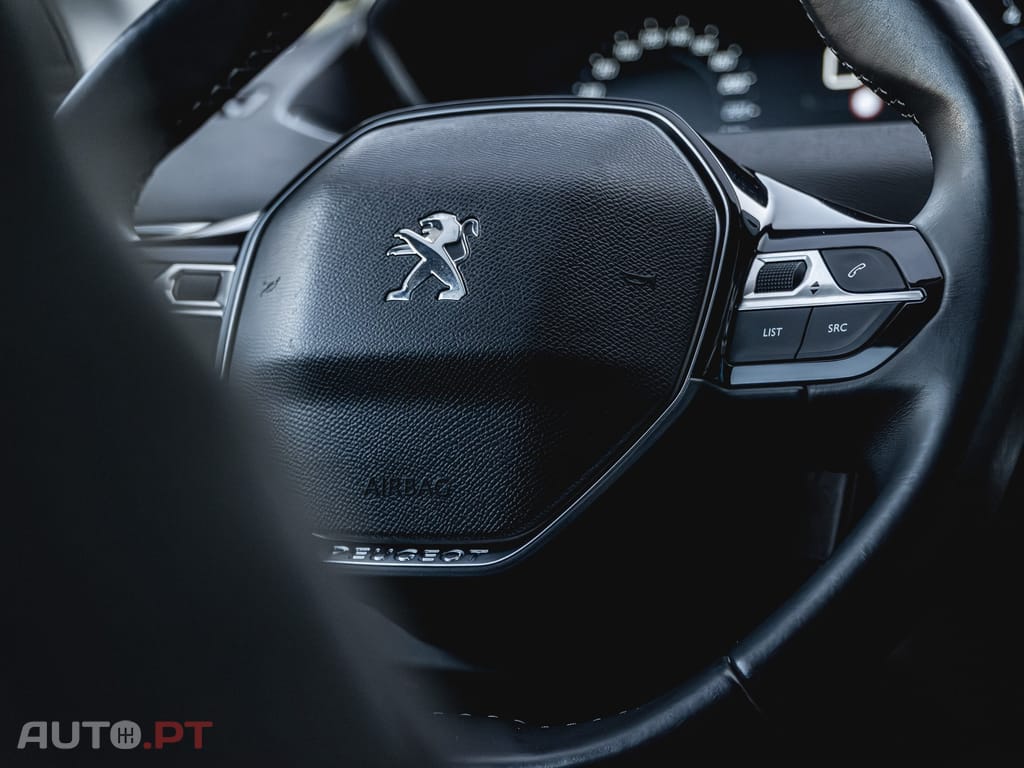 Peugeot 3008 1.5 BlueHDi Allure Pack