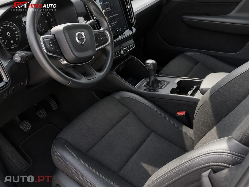 Volvo XC40 2.0 D3 Momentum