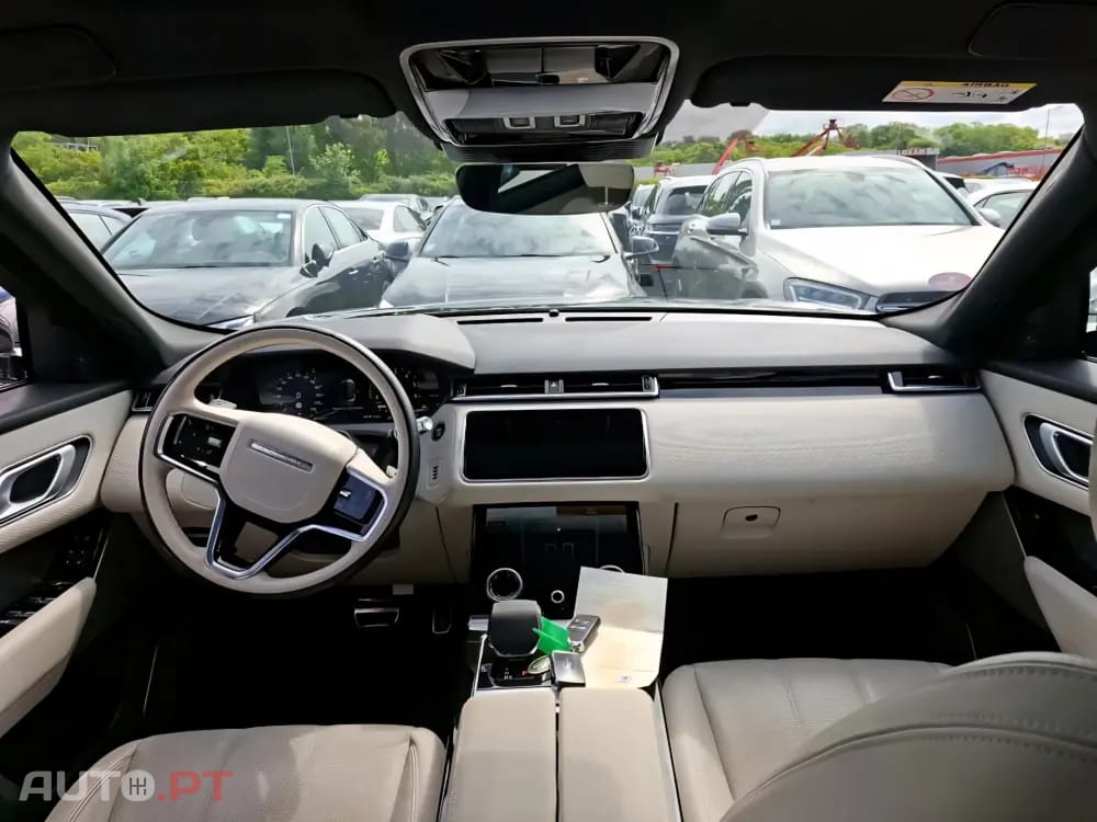 Land Rover Velar 2.0 P400e AWD R-Dynamic SE