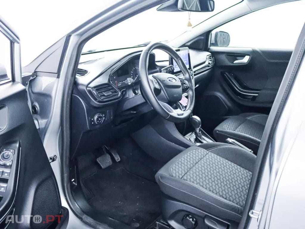 Ford Puma 1.0 EcoBoost Hybrid Aut. TITANIUM DESIGN — fotografia 8