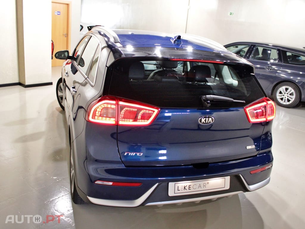 Kia Niro 1.6 GDi HEV Urban