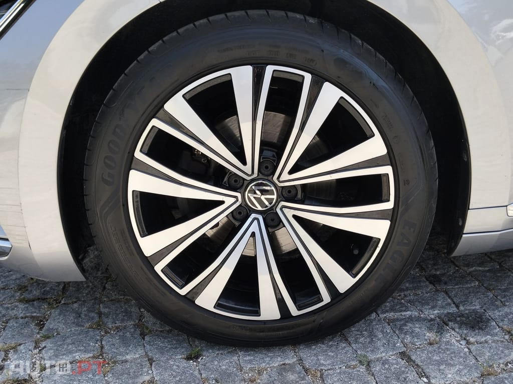 Volkswagen Arteon 2.0 TDI Elegance DSG