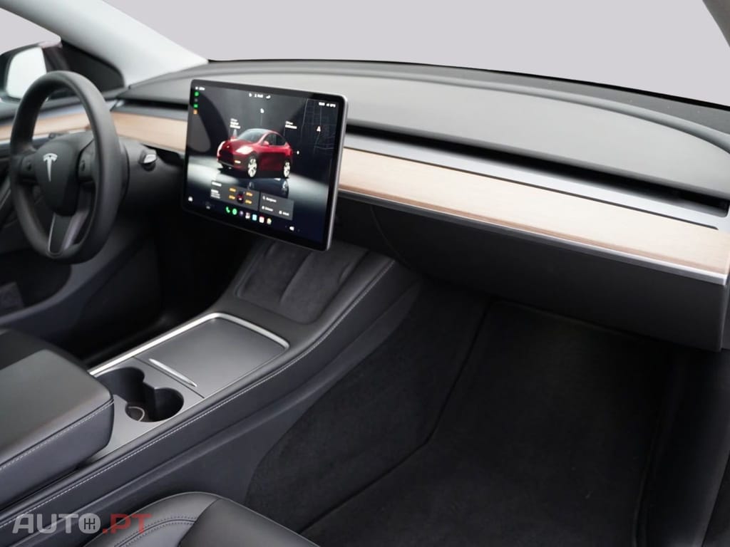 Tesla Model Y Long Range Dual Motor 95.1% I.V.A DEDUTIVEL