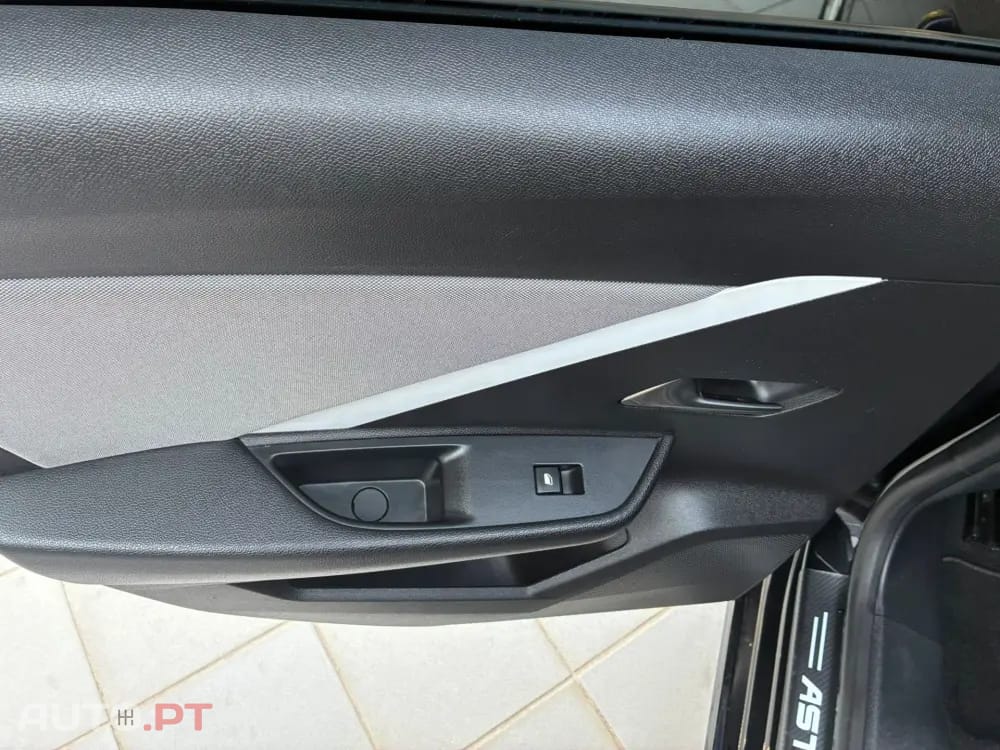 Opel Astra 1.5 D Edition Aut.