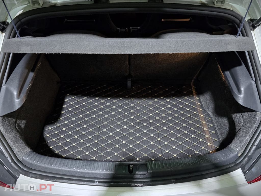 Volkswagen Scirocco 2.0 TSI BlueMotion DSG