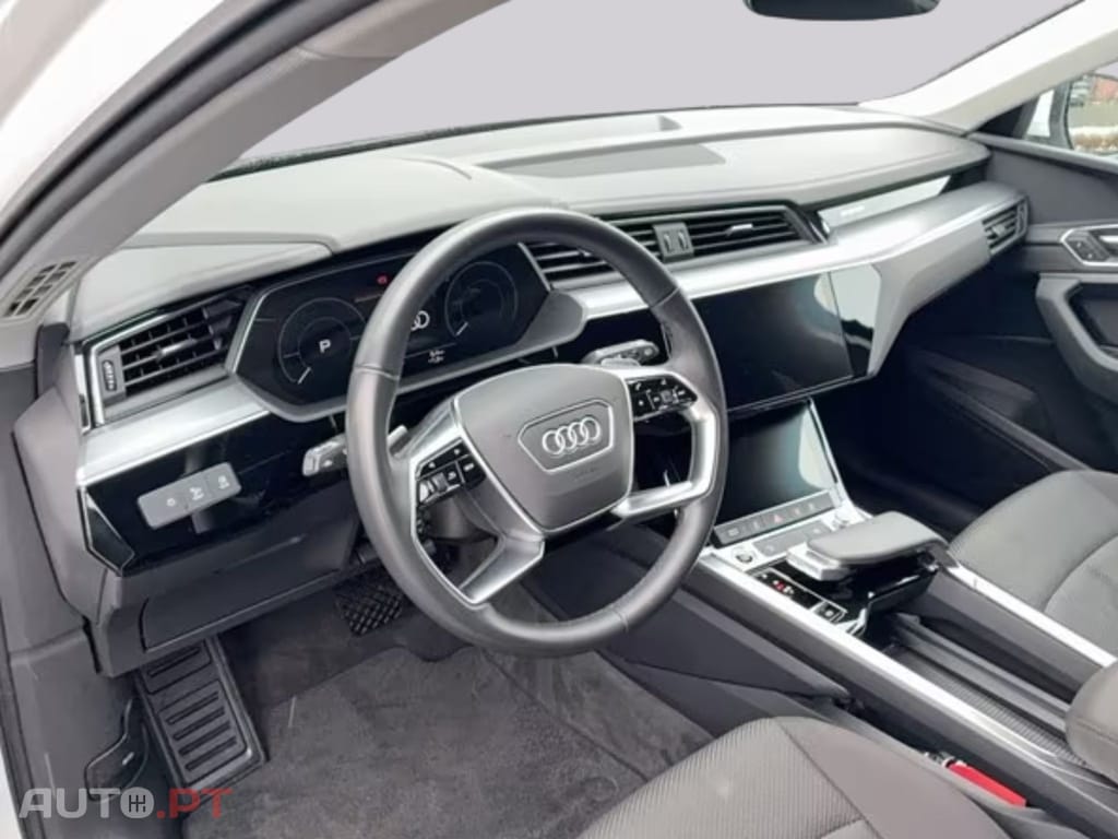 Audi E-Tron 55 Quattro S Line 98 % I.V.A DEDUTIVEL