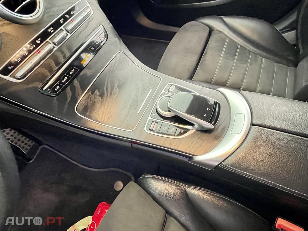 Mercedes-Benz C 300 de AMG Line
