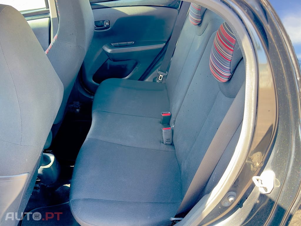 Citroen C1 1.2 VTi Shine
