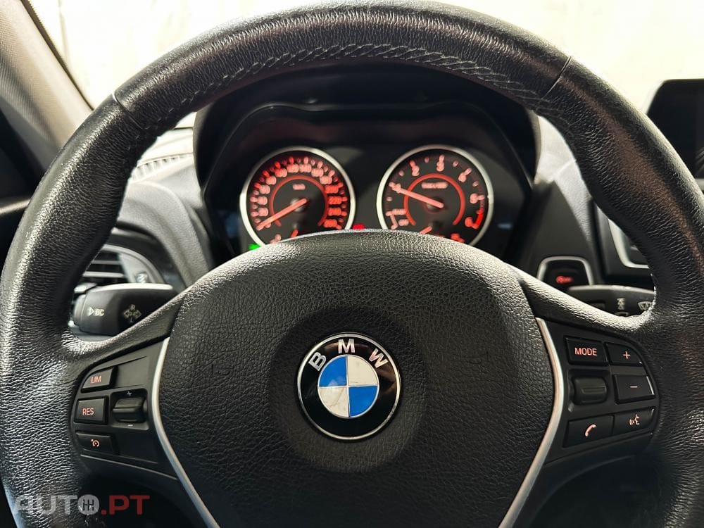 BMW 116 d Line Sport Shadow Auto