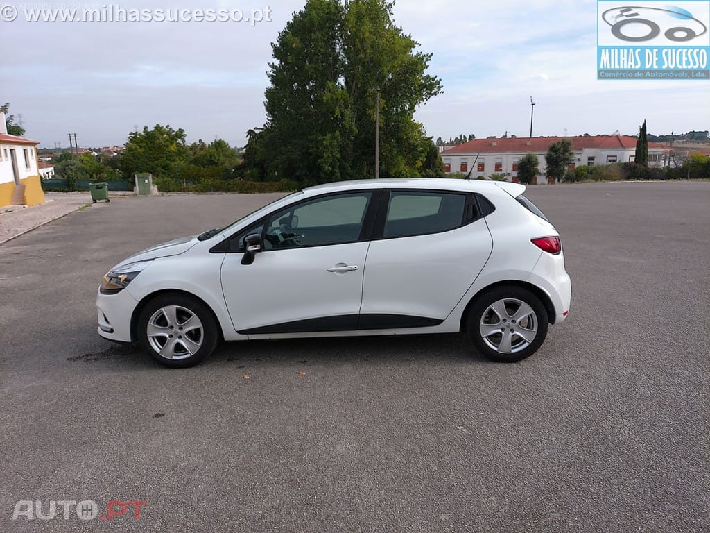 Renault Clio IV ZEN 1.5 DCI S/S 75cv