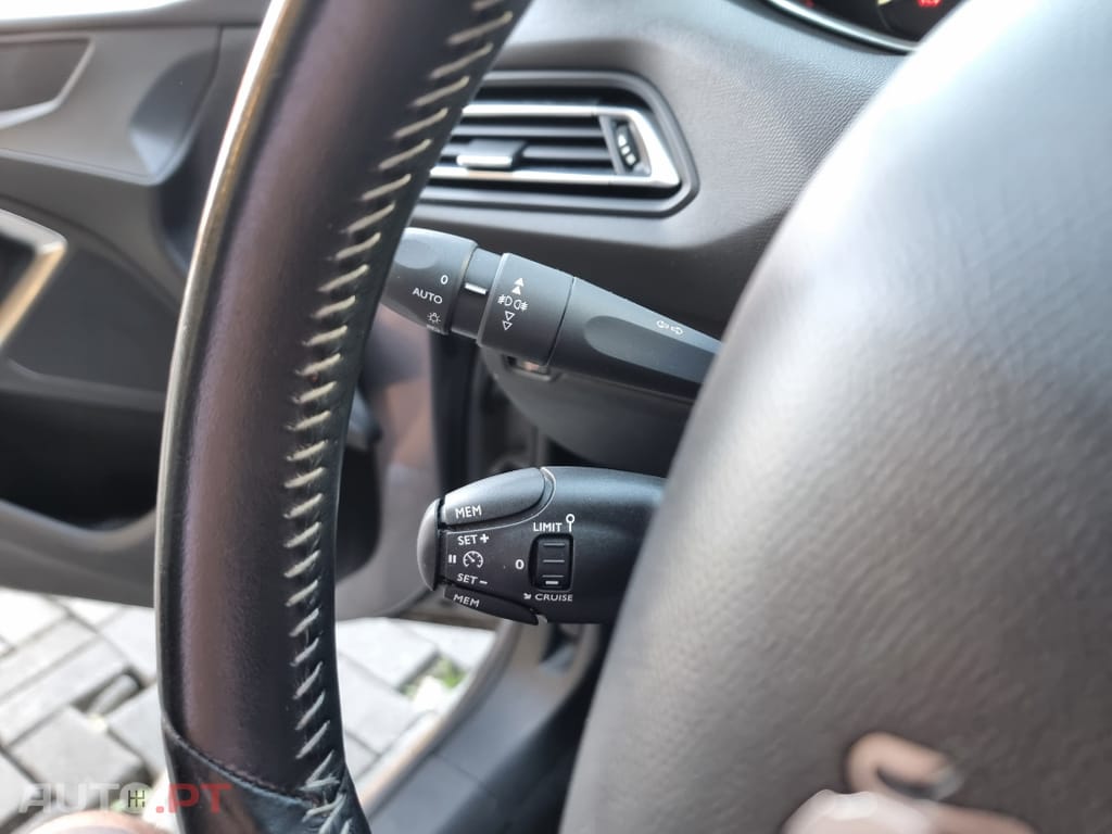 Peugeot 308 1.2 PureTech Access