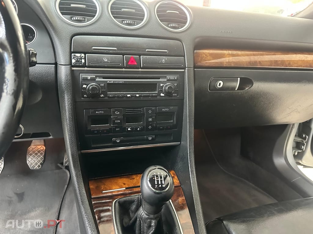 Audi A4 Cabrio 2.4 Exclusive