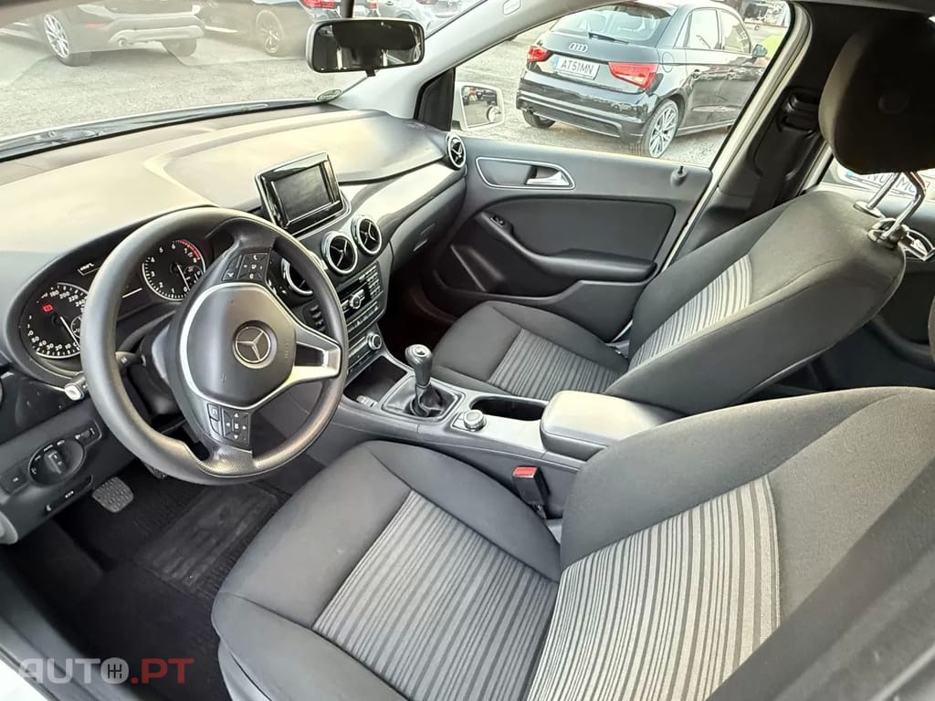 Mercedes-Benz B 180 Style