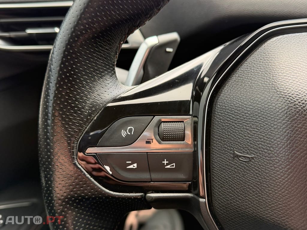 Peugeot 3008 2.0 BlueHDi GT EAT8