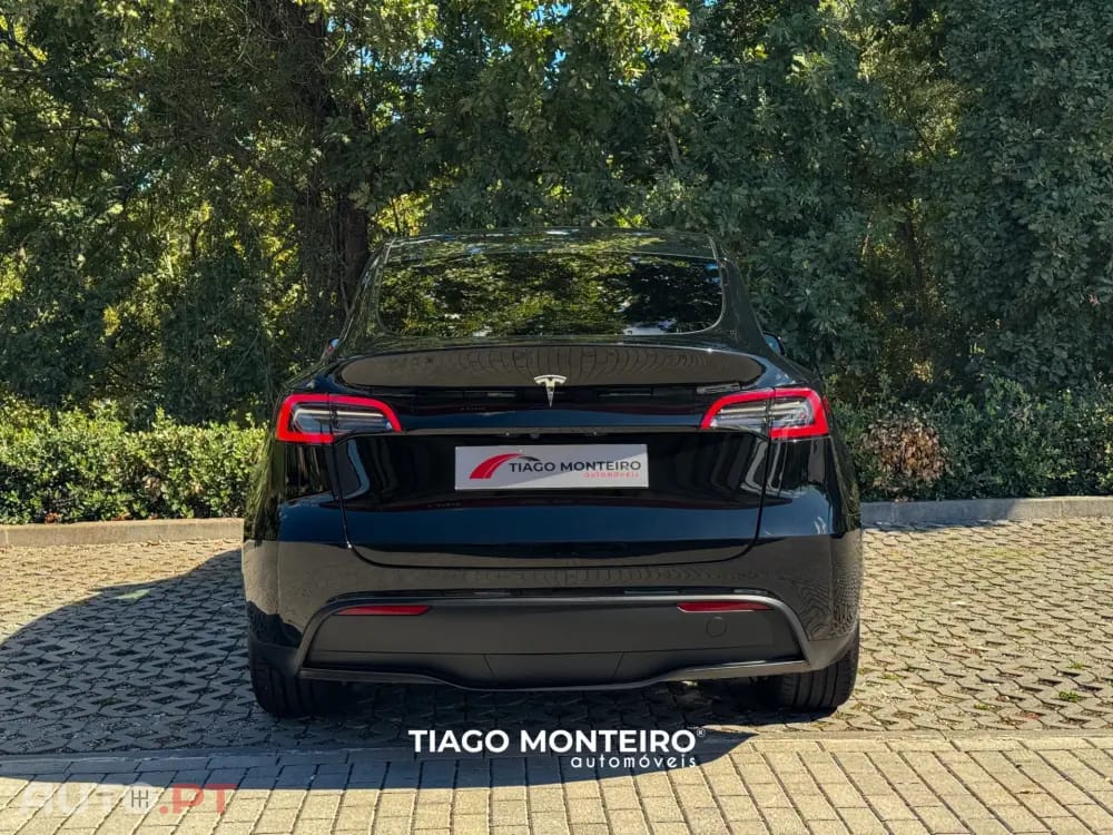 Tesla Model Y Tração Traseira