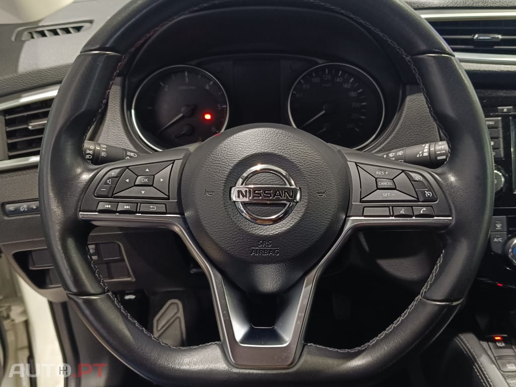 Nissan Qashqai 1.5 dCi N-Connecta