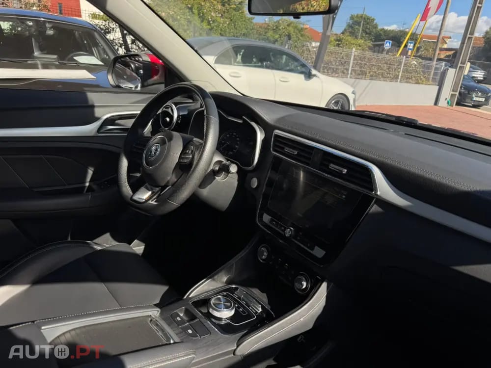 MG ZS Ev Luxury