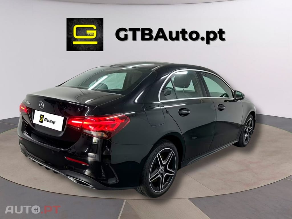 Mercedes-Benz A 250 I.V.A DEDUTIVEL e AMG