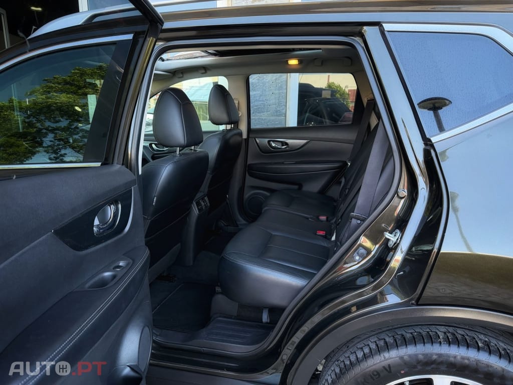 Nissan X-Trail 1.6 dCi Tekna Xtronic