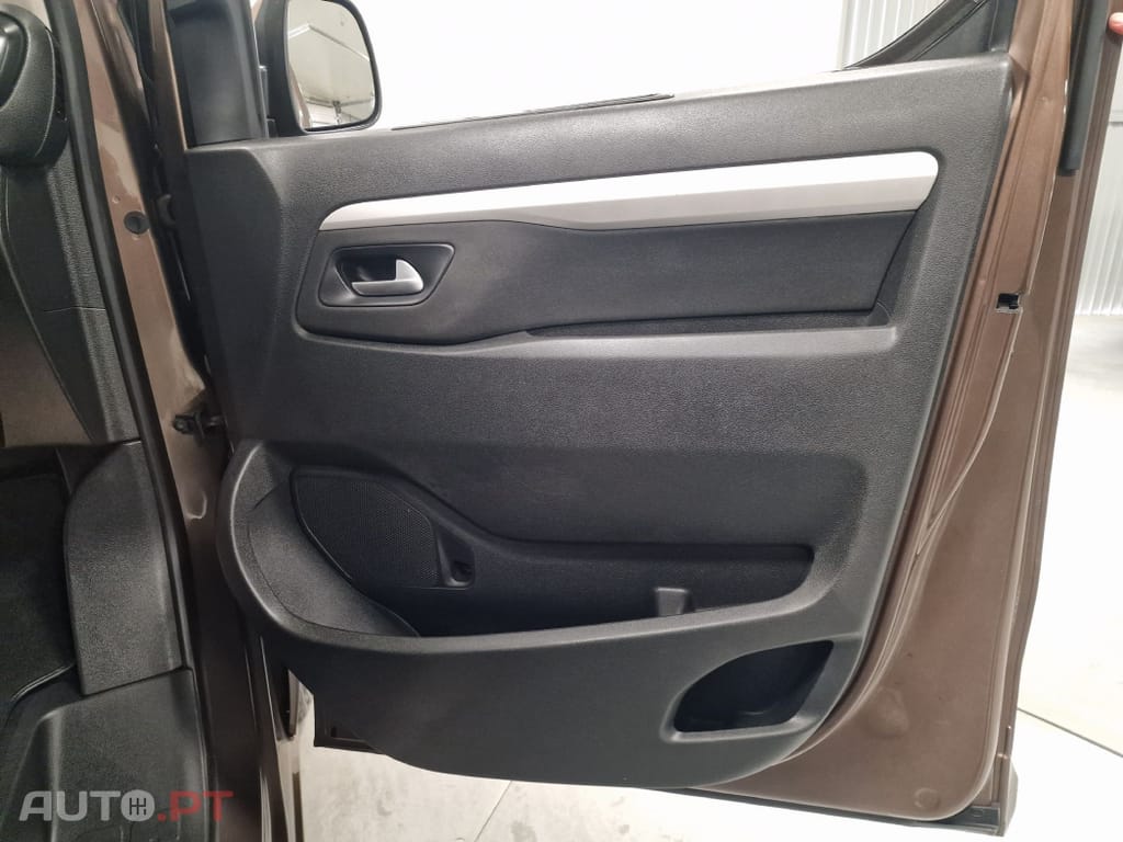 Toyota Proace Verso COMBI 1.6 D-4D L2 GPS 9 LUGARES