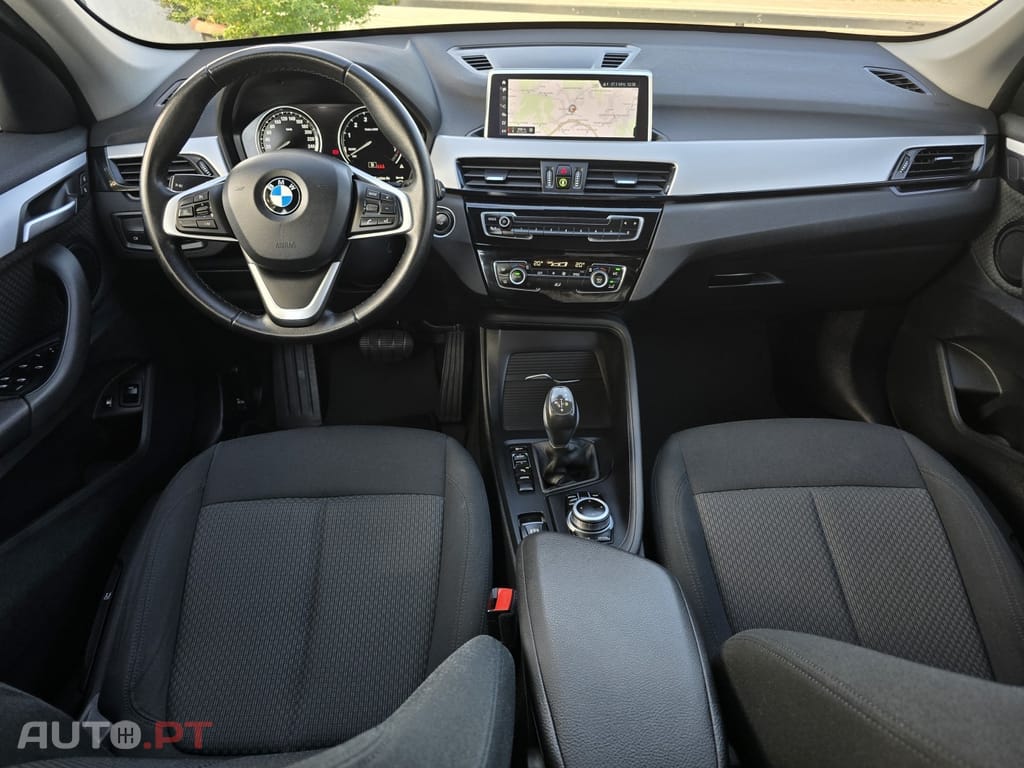 BMW X1 25 e xDrive xLine