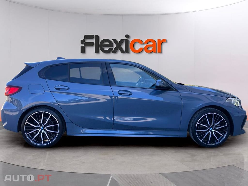 BMW 118 i Pack Desportivo M Auto