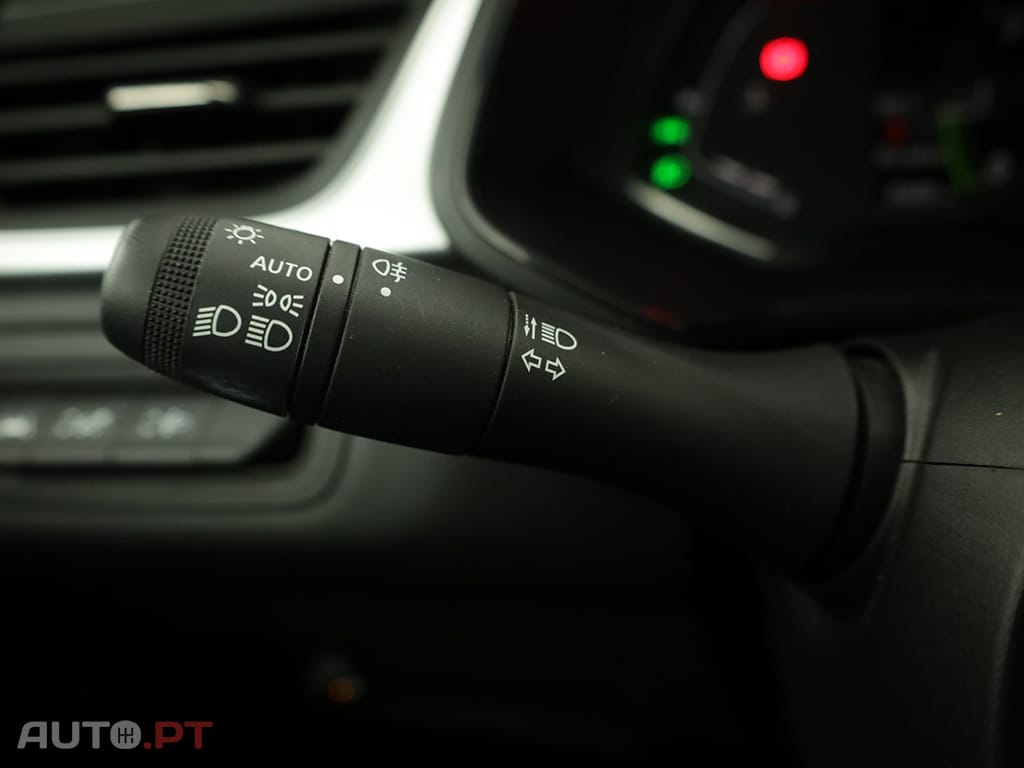 Renault Captur Captur 1.0 TCe Techno Bi-Fuel — fotografia 17
