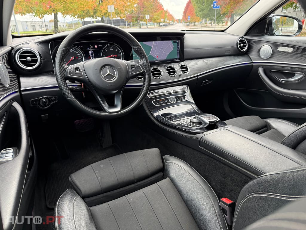 Mercedes-Benz E 220 d AMG Line