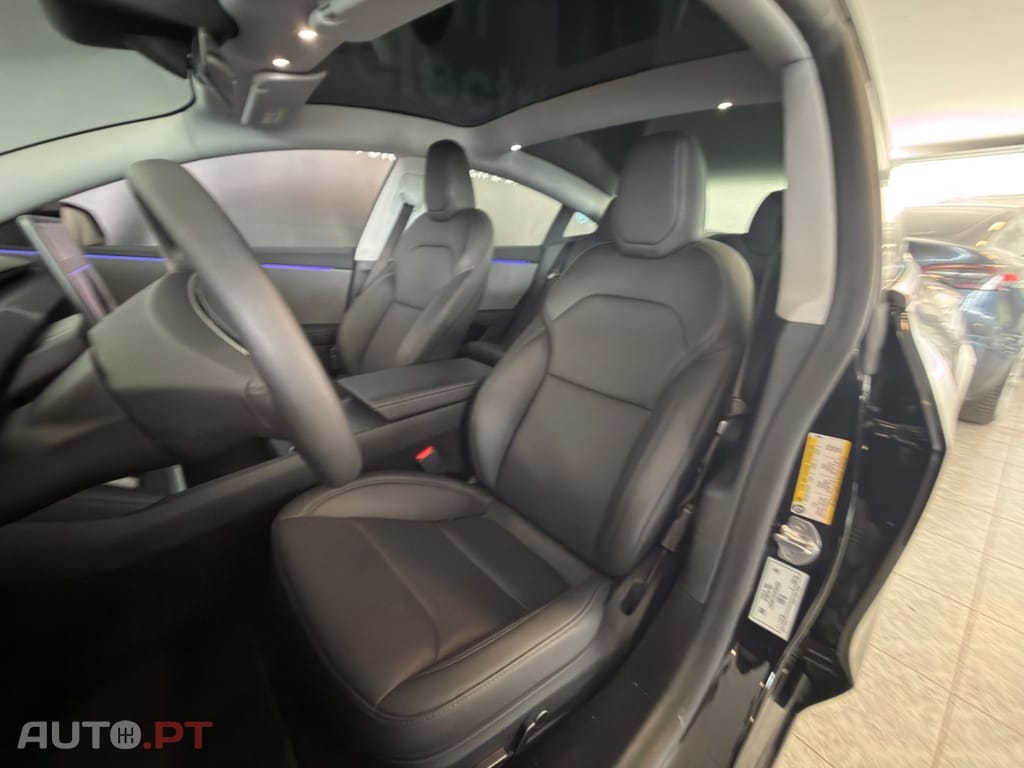 Tesla Model 3 Tração Traseira Premium