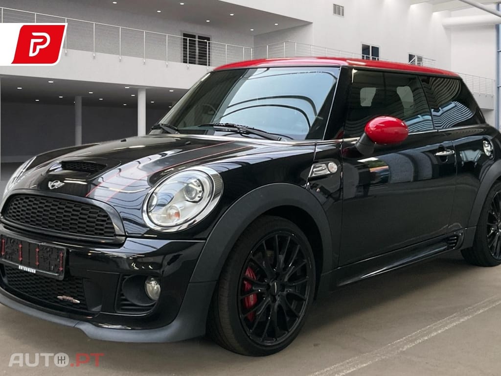 MINI Cooper John Cooper Works