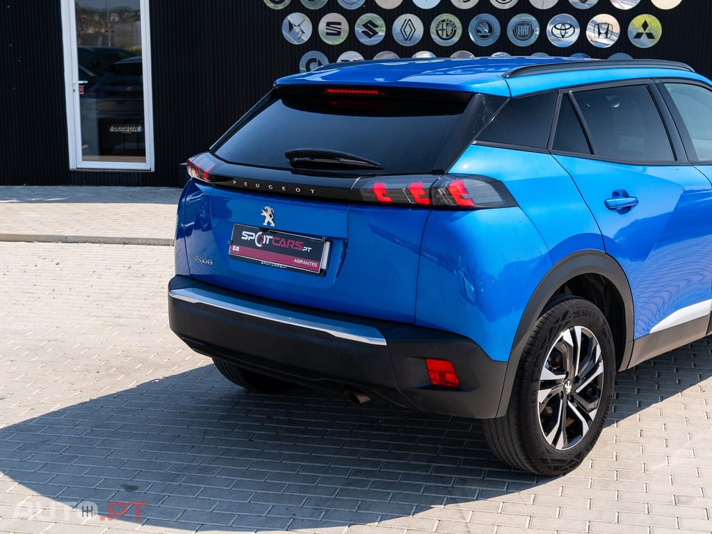 Peugeot 2008 1.2 PureTech Allure Pack