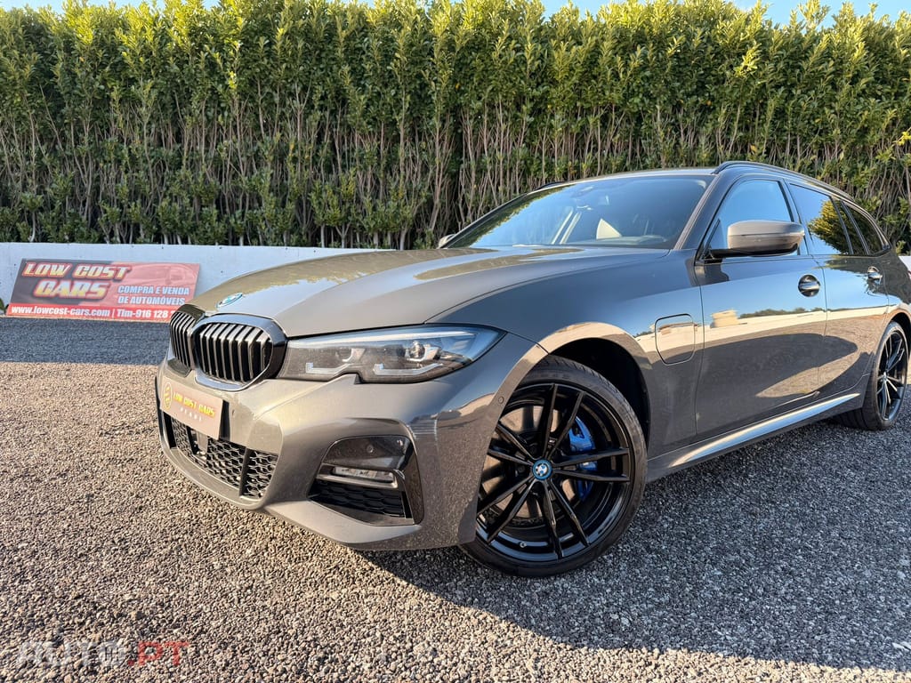 BMW 330 TOURING PACK M