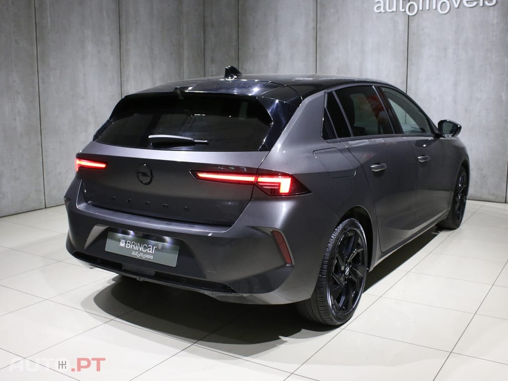 Opel Astra 1.2 T GS Line S/S