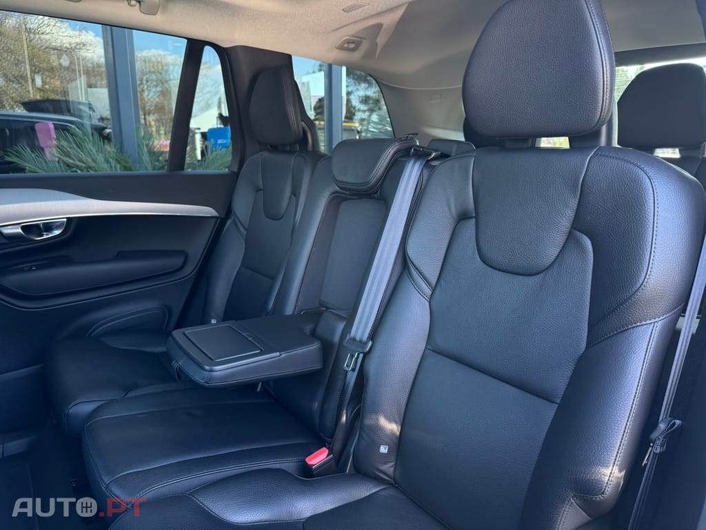 Volvo XC90 2.0 T8 PHEV Inscription Expression AWD
