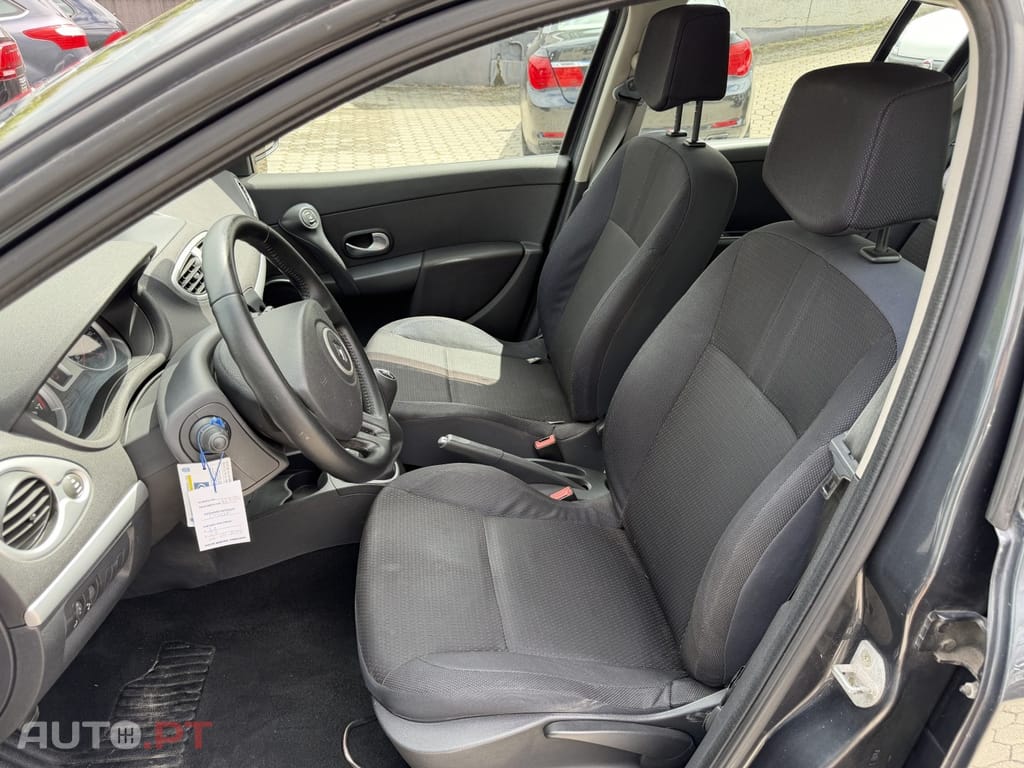 Renault Clio 1.2 16V Confort Dynamique
